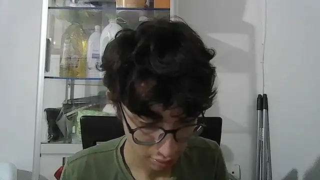 Snapshot of Kevintdx chatting on September 24, 3:21 am Kevintdx online show from September 24, 3:21 am