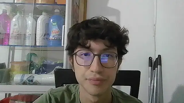 Snapshot of Kevintdx chatting on October 3, 4:20 am Kevintdx online show from October 3, 4:20 am