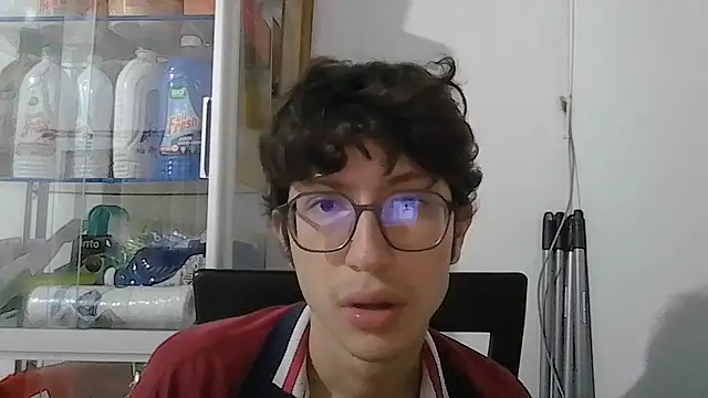 Snapshot of Kevintdx chatting on October 8, 3:04 am Kevintdx online show from October 8, 3:04 am