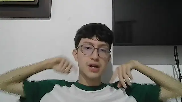 Snapshot of Kevintdx chatting on November 5, 3:17 am Kevintdx online show from November 5, 3:17 am