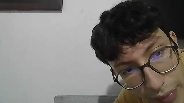 Snapshot of Kevintdx chatting on November 14, 3:16 am Kevintdx online show from November 14, 3:16 am