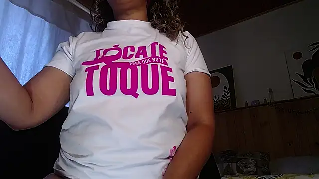 IVONNE COLLINS33 online show from January 17, 10:35 pm