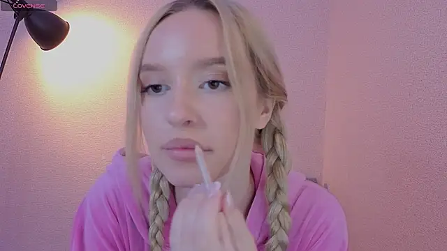 PickmeBabby online show from October 17, 8:44 pm