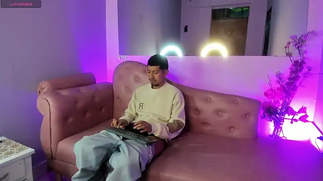 AxelAndJeremy online show from September 27, 3:22 am