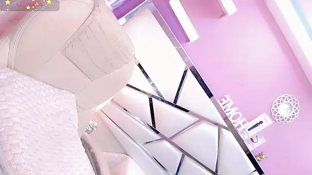 Ariia-janee online show from September 19, 6:15 am