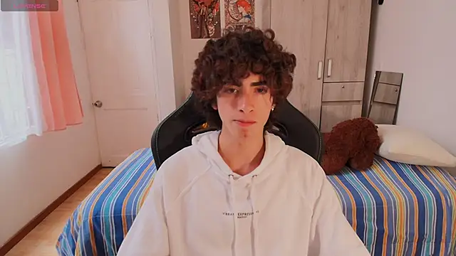 Snapshot of Nude_Boy18 chatting on January 14, 6:57 pm Nude Boy18 online show from January 14, 6:57 pm