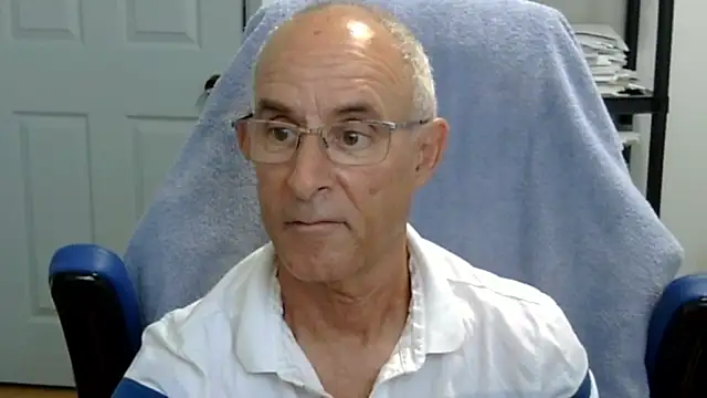 Snapshot of funone1999 chatting on September 12, 11:04 pm funone1999 online show from September 12, 11:04 pm