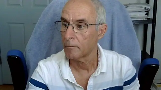 Snapshot of funone1999 chatting on October 16, 7:48 pm funone1999 online show from October 16, 7:48 pm