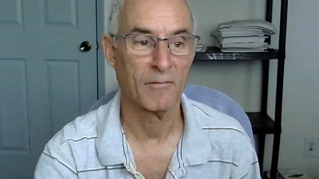 Snapshot of funone1999 chatting on November 18, 6:34 pm funone1999 online show from November 18, 6:34 pm