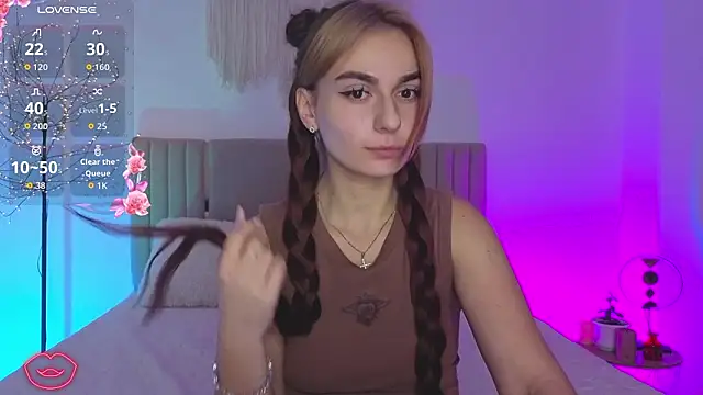 Little mia   online show from February 15, 10:50 pm