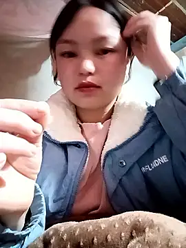 XoiXoi232 online show from January 15, 9:36 am