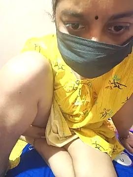 Snapshot of keralacouples11 chatting on December 1, 4:50 am keralacouples11 online show from December 1, 4:50 am