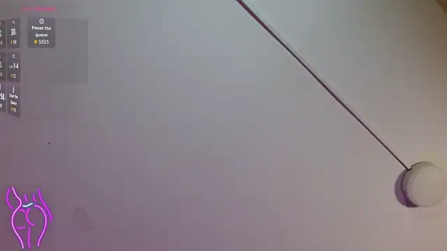 CYRUS TAY online show from June 4, 12:44 pm