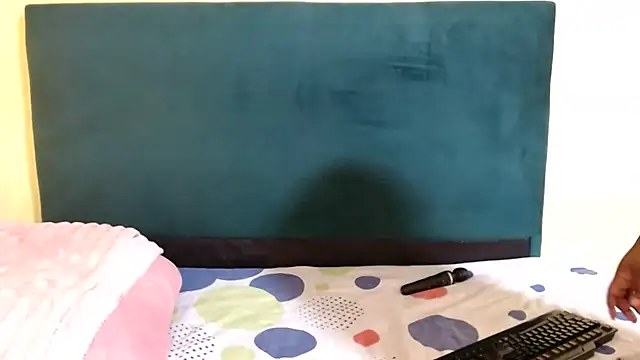 BootyGoddess23 online show from September 8, 7:13 pm