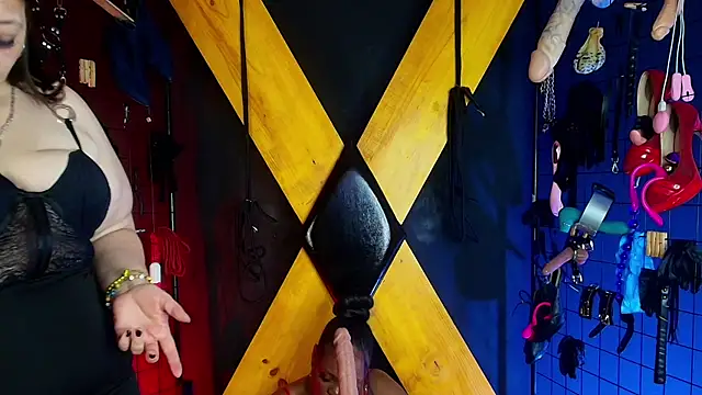 Veronica bdsm online show from March 15, 5:02 am