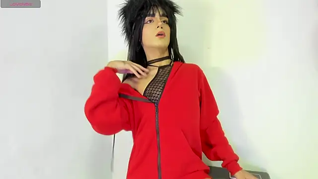 Snapshot of IviMiller@xh chatting on December 17, 1:39 pm IviMillerxh online show from December 17, 1:39 pm