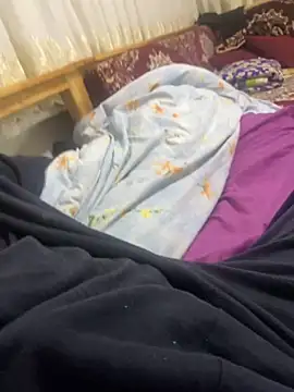 Snapshot of Darbelimatkap38 chatting on November 8, 10:41 pm Darbelimatkap38 online show from November 8, 10:41 pm