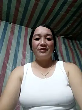 Snapshot of Bliss_rose chatting on October 12, 9:41 am Bliss rose online show from October 12, 9:41 am