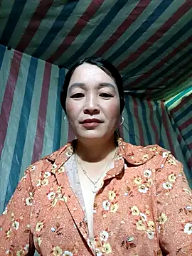 Snapshot of Bliss_rose chatting on October 26, 1:55 am Bliss rose online show from October 26, 1:55 am