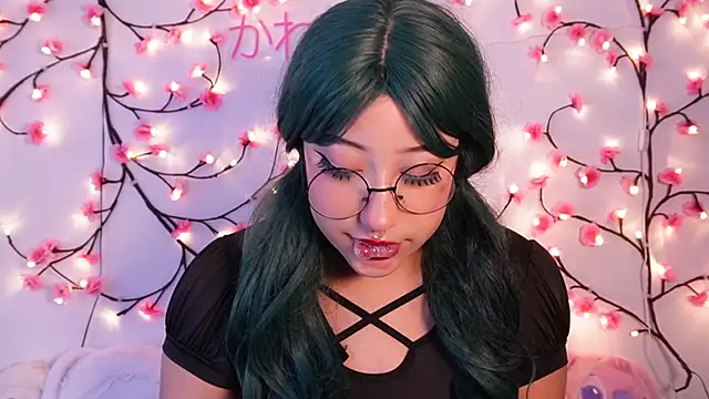 Snapshot of maruchan_1 chatting on September 27, 8:25 pm maruchan 1 online show from September 27, 8:25 pm