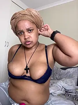 XXXquisiteVixen online show from November 18, 7:07 pm