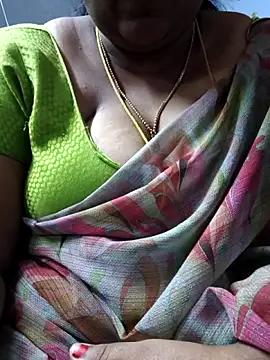 TAMIL ELAKKIYA online show from December 19, 8:10 am