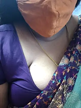 TAMIL ELAKKIYA online show from February 10, 8:24 pm