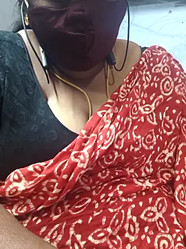 TAMIL ELAKKIYA online show from February 19, 6:04 pm