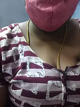 TAMIL ELAKKIYA online show from April 11, 5:50 pm