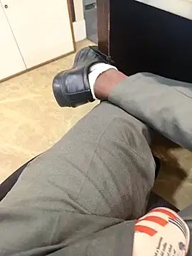 hotboy43339 online show from September 28, 8:42 am