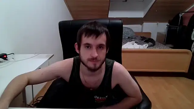 Snapshot of Bez3ybik chatting on November 23, 3:17 am Bez3ybik online show from November 23, 3:17 am