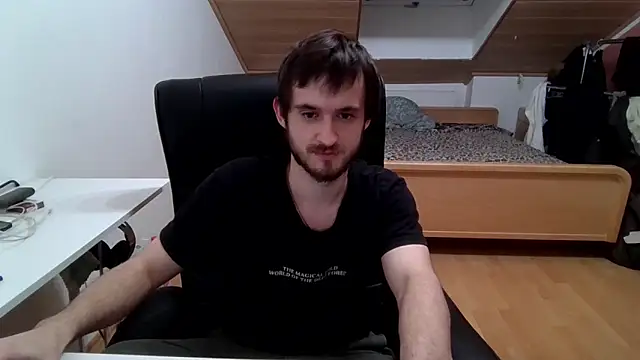 Snapshot of Bez3ybik chatting on December 15, 7:40 pm Bez3ybik online show from December 15, 7:40 pm