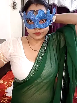 MEERAcle online show from March 5, 5:53 pm