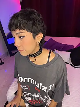 Snapshot of ZahaRose chatting on November 4, 2:54 am ZahaRose online show from November 4, 2:54 am