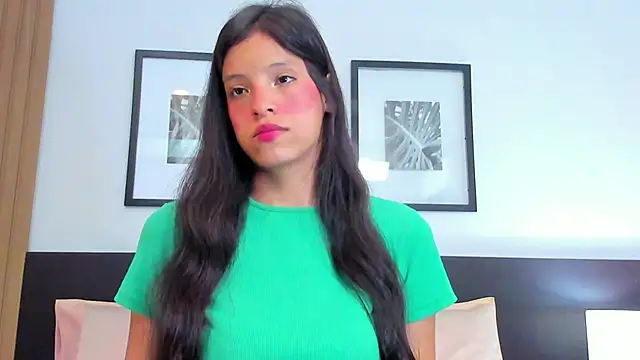 Snapshot of catalina_jolie chatting on November 27, 3:52 am catalina jolie online show from November 27, 3:52 am