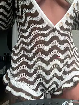 BELLABLACKXUK online show from July 25, 12:14 pm