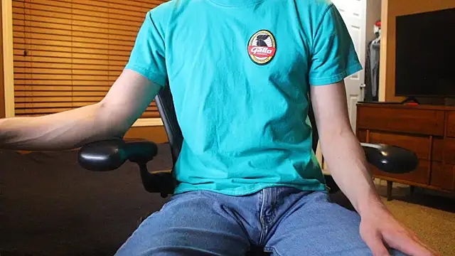 jjjjjfive online show from April 6, 2:42 am