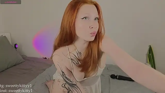 sweettykitty online show from July 30, 12:48 pm
