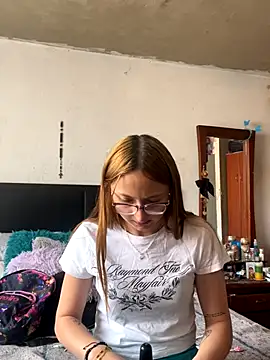 Snapshot of Aria_beauti chatting on September 16, 2:07 pm Aria beauti online show from September 16, 2:07 pm