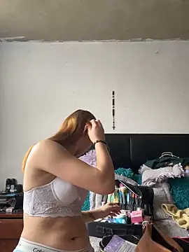 Snapshot of Aria_beauti chatting on September 18, 2:08 pm Aria beauti online show from September 18, 2:08 pm