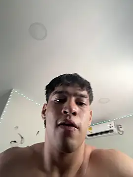 latin party007 online show from April 17, 6:22 pm