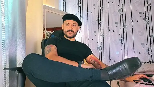 AlphaDrip online show from November 6, 12:17 pm