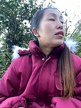 Huong-Ly online show from November 30, 9:46 am