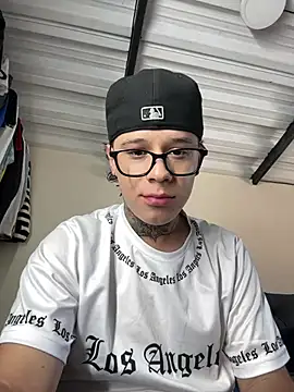 jordan 422 online show from April 3, 3:32 pm