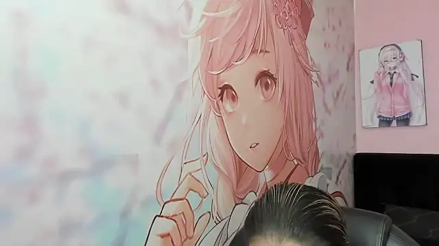 Snapshot of StarletTays chatting on November 17, 12:16 am StarletTays online show from November 17, 12:16 am