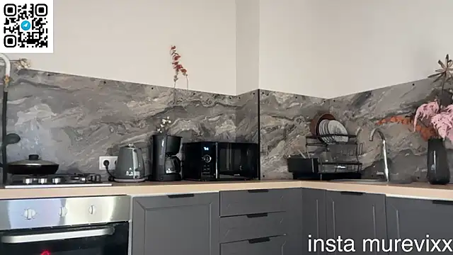 barbaraloveu online show from January 6, 1:48 pm