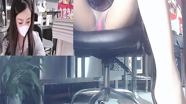 Snapshot of Eileen-L chatting on September 26, 1:48 pm Eileen-L online show from September 26, 1:48 pm