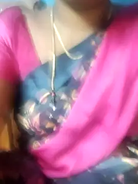 Snapshot of Vandhana_21 chatting on September 9, 5:34 pm Vandhana 21 online show from September 9, 5:34 pm