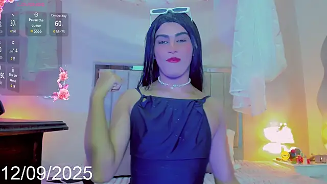 Snapshot of Daniela_sanchezx chatting on September 12, 6:08 pm Daniela sanchezx online show from September 12, 6:08 pm