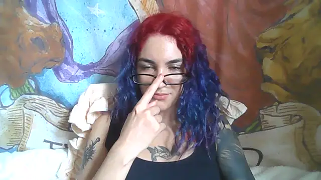 Snapshot of peetitefairy chatting on December 21, 1:51 pm peetitefairy online show from December 21, 1:51 pm